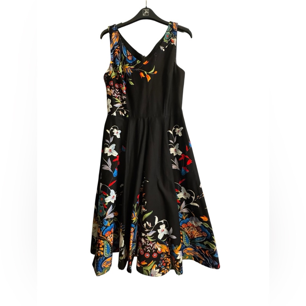 Eva Rose Black Floral V-Neck Fit & Flare 100% Cotton Dress Size Small